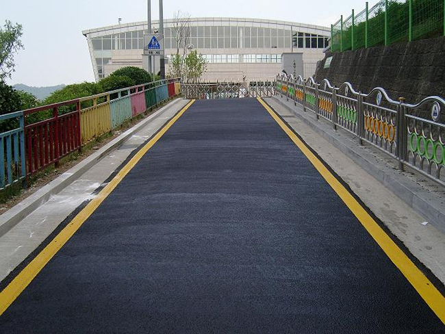09.jpg