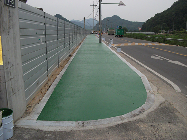 01.jpg