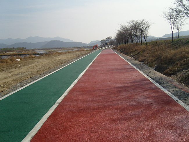 01.jpg